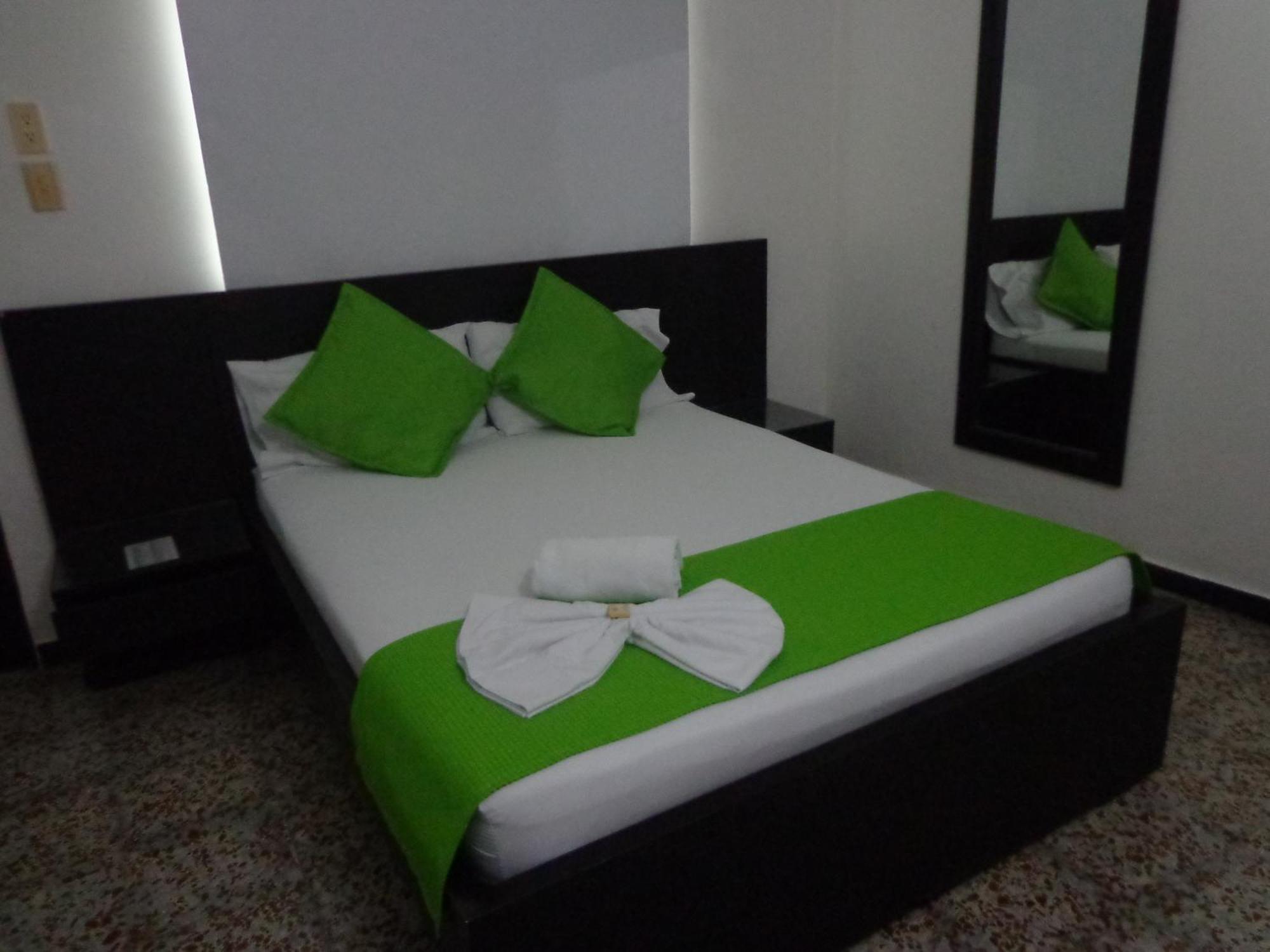 Hotel Chicala Salgar Puerto Salgar Phòng bức ảnh